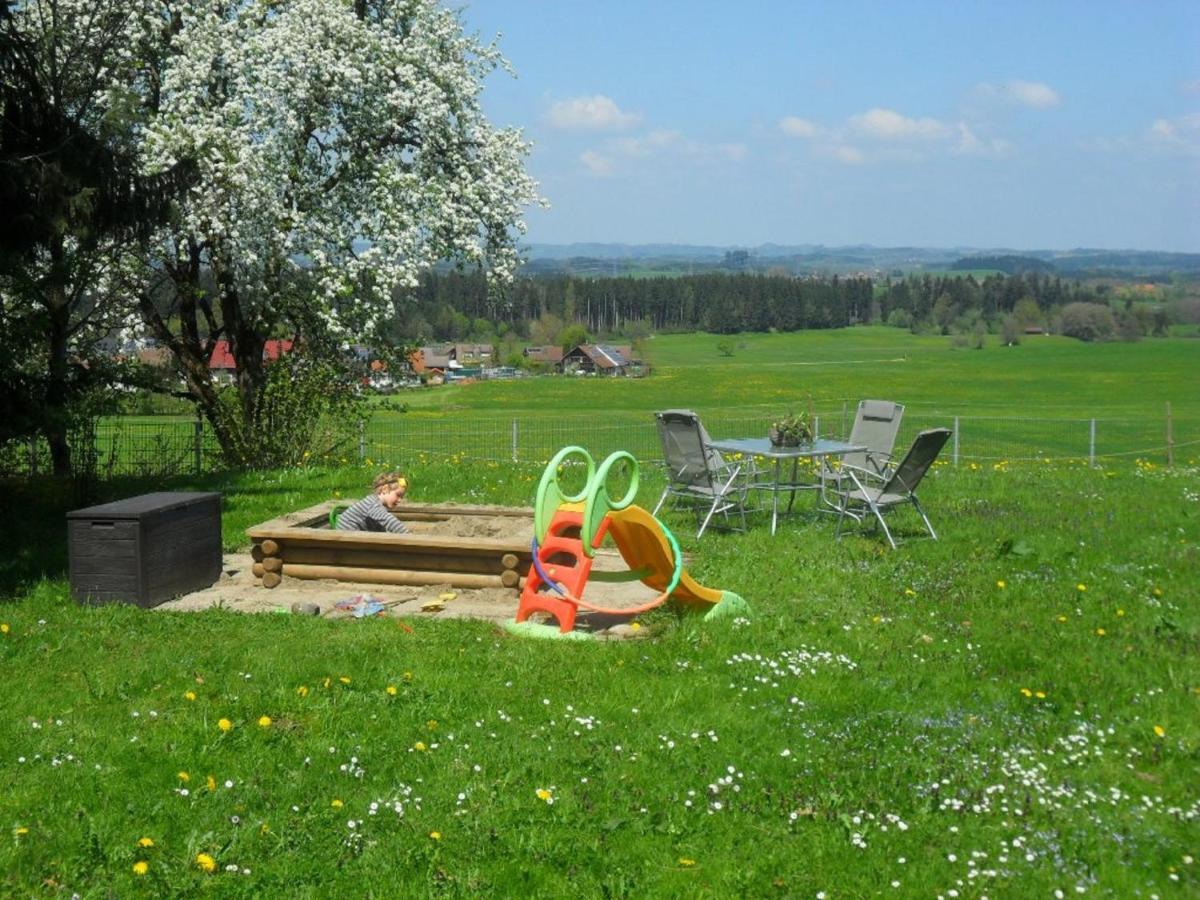 Landhof Zitzler Lägenhet Opfenbach Exteriör bild